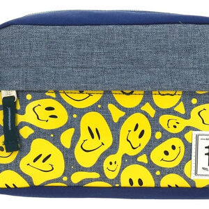 Cosmetiquera Azul Para Hombre 15x11x25cm Con Cierre Color Diseño De La Tela